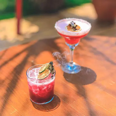 Malibeach سفيريهيسار